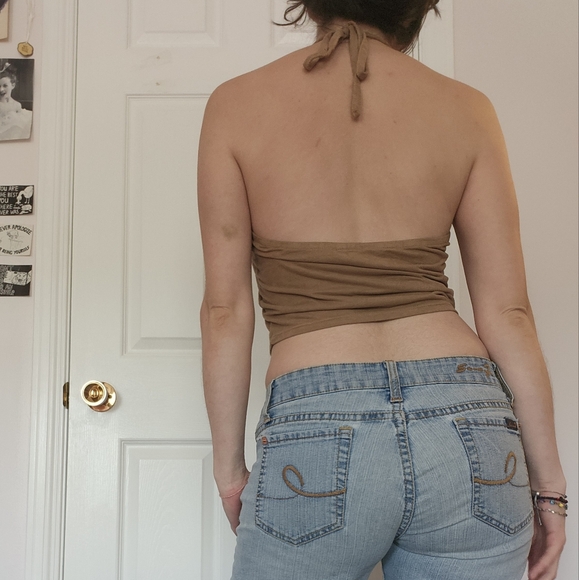 Halter top - Picture 2 of 3